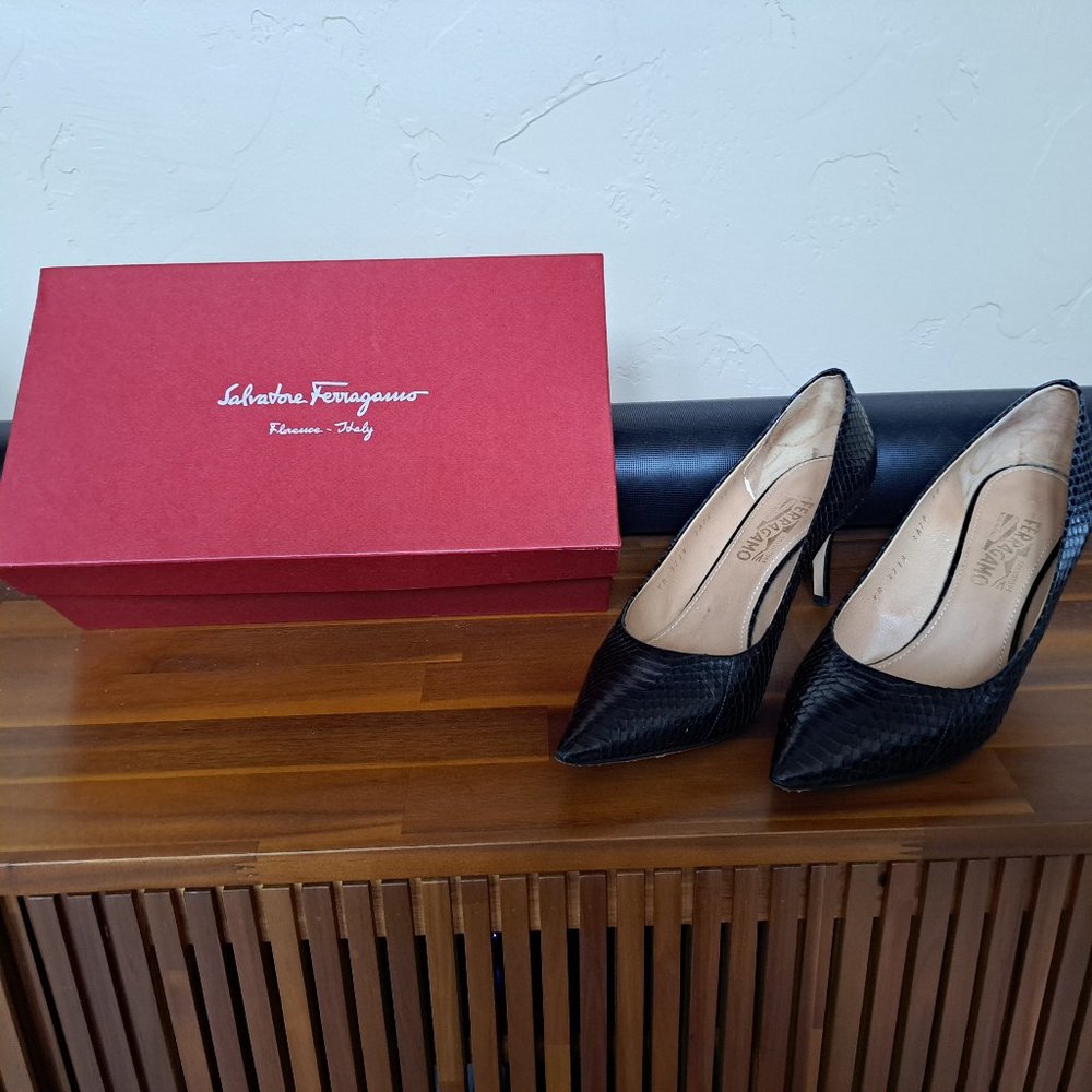 Salvatore Ferragamo, Black Reptile, Pointy Toe Heel